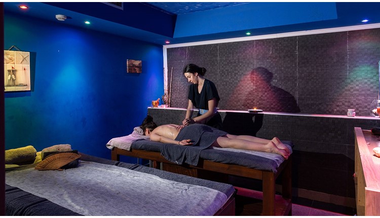 High Beach White - NR, Крит